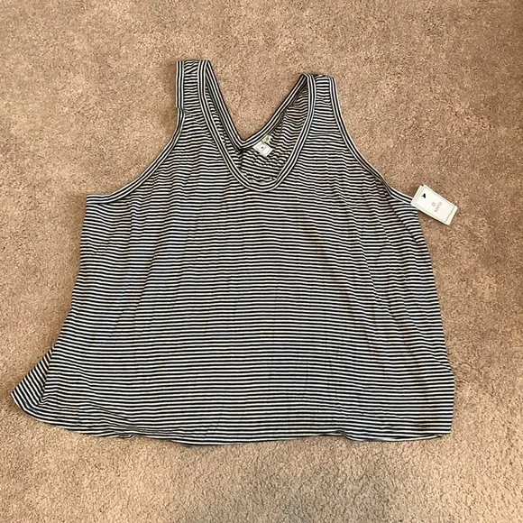 Susina Scoop Neck Tank Top sz 4X Woman black and white stripes - Picture 3 of 8